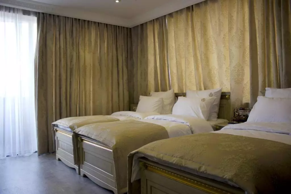 Neapol Boutique Hotel